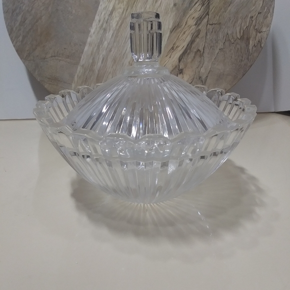 Mikasa Marquette Covered Candy Dish - Picture 2 of 10